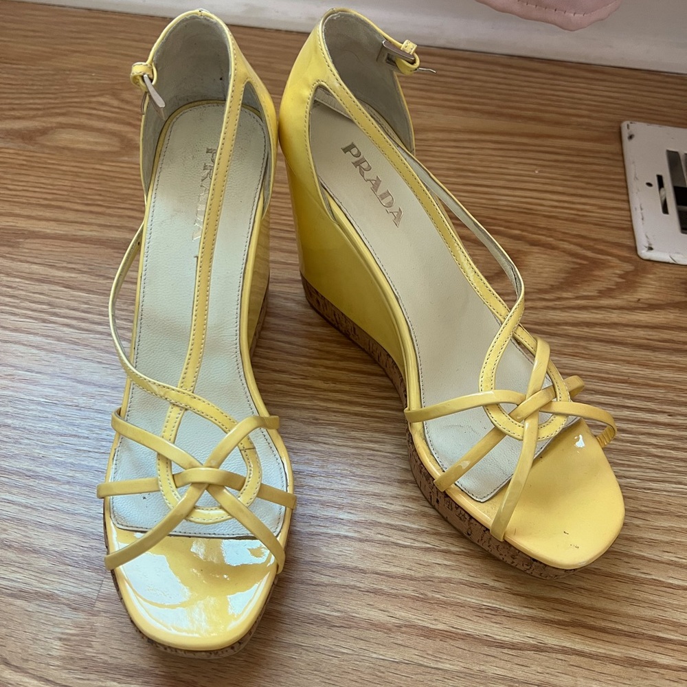 Prada Wedge Bianco Size 38